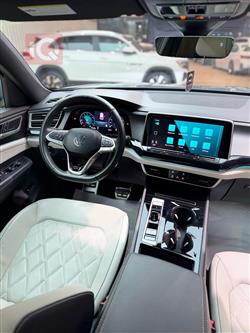 Volkswagen Atlas Cross Sport